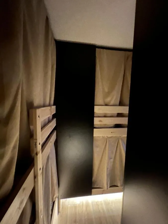 Capsule hotel Wow Home Warsaw